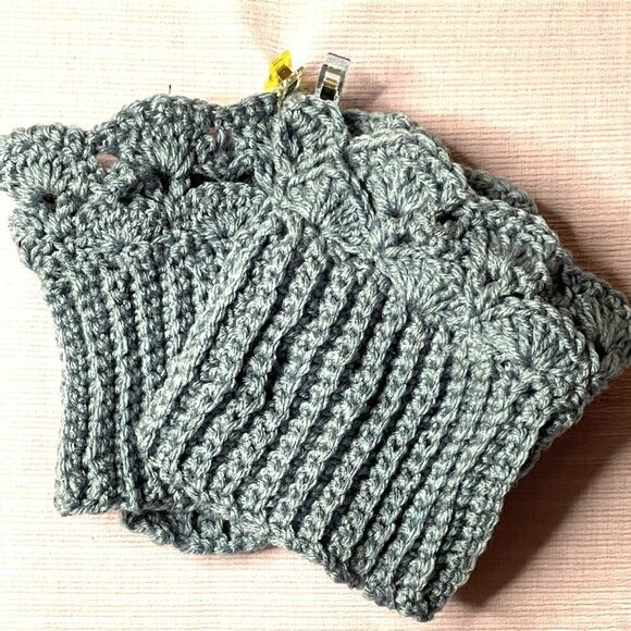 NWT LORETTA ANN CREATTIONS CROCHETED LIGHT BLUE BOOT CUFFS BEAUTIFULLY HANDMADE - Picture 3 of 6